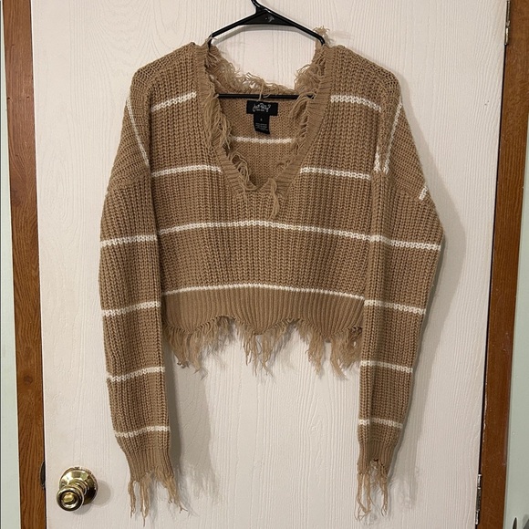 JUST POLLY Tan Fringed V-Neck Cropped Sweater - Picture 1 of 4
